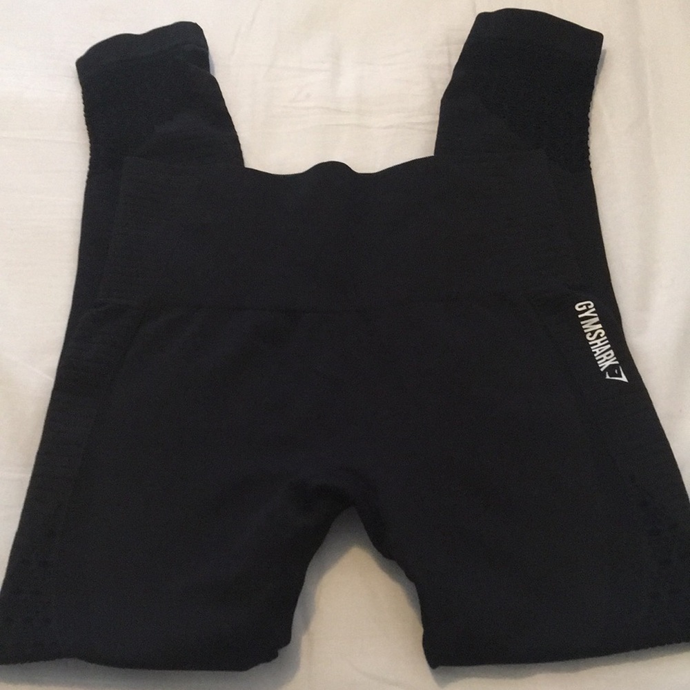 ‼️ SOLD‼️ Seamless energy size M